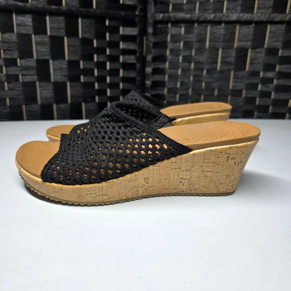 Skechers Luxe Foam Black Crochet Wedge Sandals Womens 6 Cork Platform Slides
